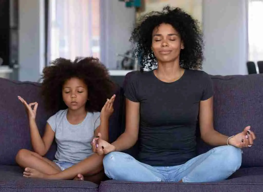 Meditate Or Stretching: Which Should I Do First?