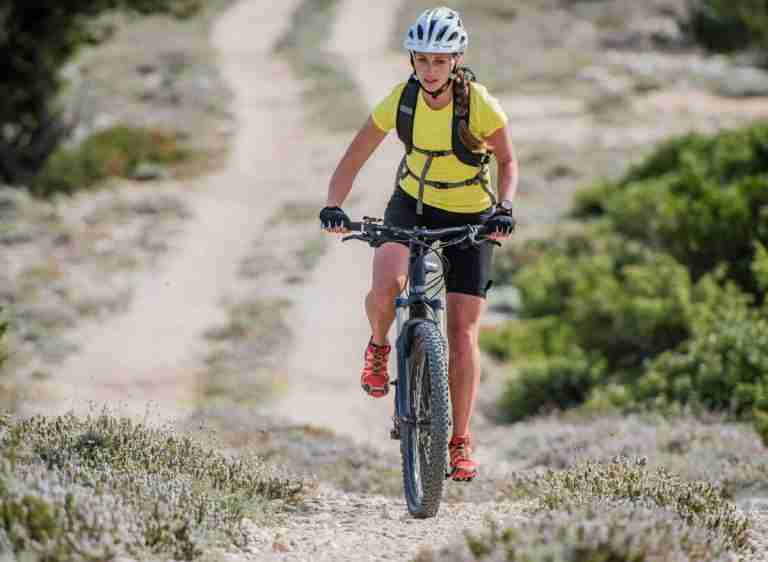 Why Cyclists Wear Gloves When Riding Altinify