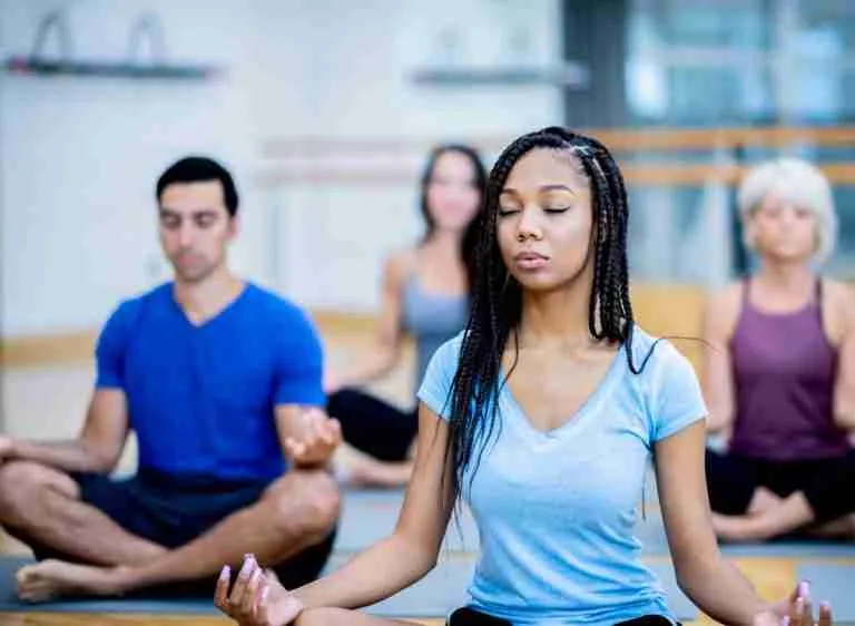 Yoga Vs. Meditation: A Comparison | Altinify